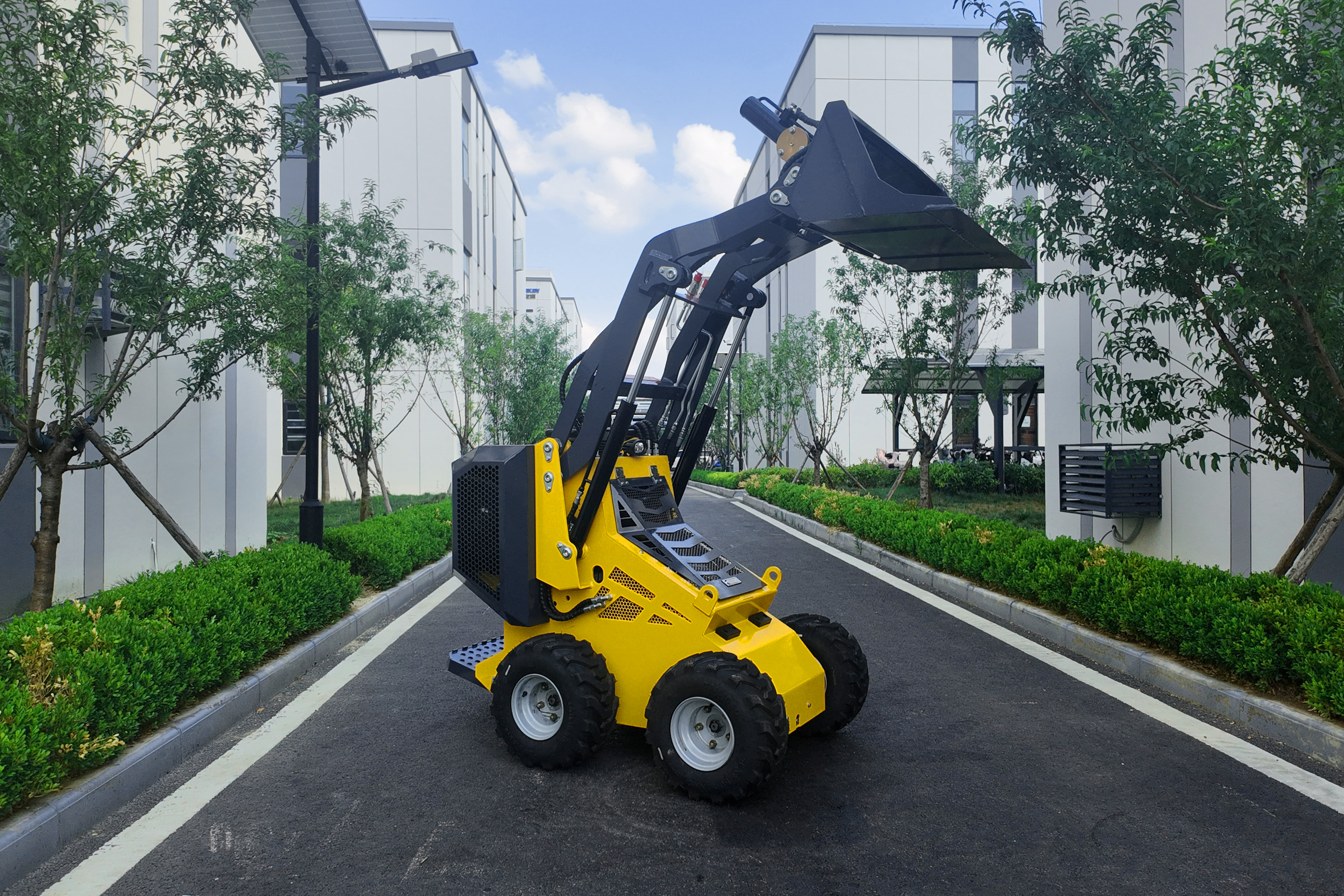 S370 Skid Steer Loader
